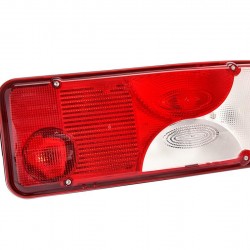 Lampă multifuncțională spate, dreapta, Vignal, compatibilă cu Mercedes Sprinter, cablu 1,5 metri - conector 7 pini Lampă multifuncțională spate, dreapta, Vignal, compatibilă cu Mercedes Sprinter, cablu 1,5 metri - conector 7 pini